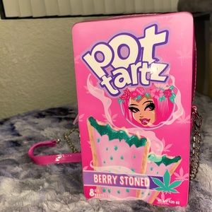 Dollz Kill BRAND NEW Pot Tartz side handbag🩷